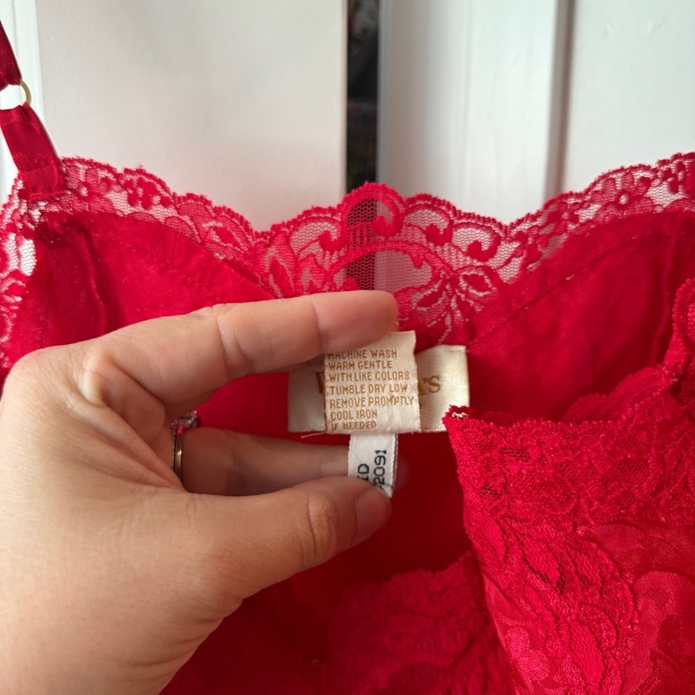 Vintage Victoria’s Secret Red Teddy Lace Nighty Dress Slip Gold Label - Picture 3 of 4